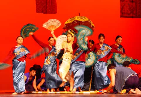 Traditional Filipino dance